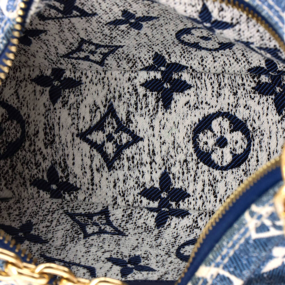 Louis Vuitton Loop Handbag - Picture 5 of 7